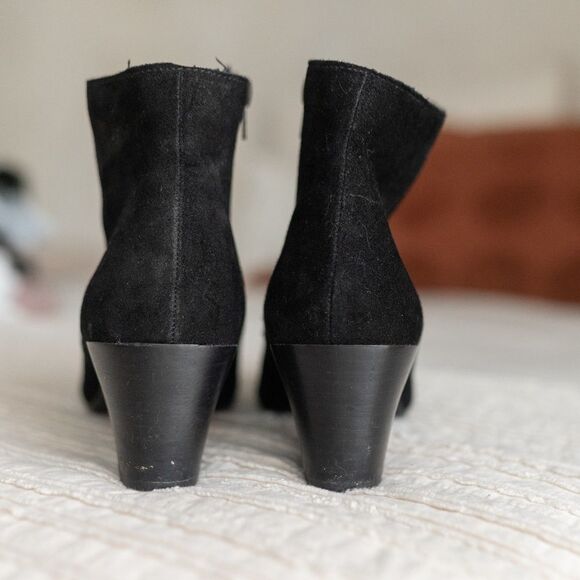 Kensie Suede Ankle Boots size 9 - Picture 3 of 8